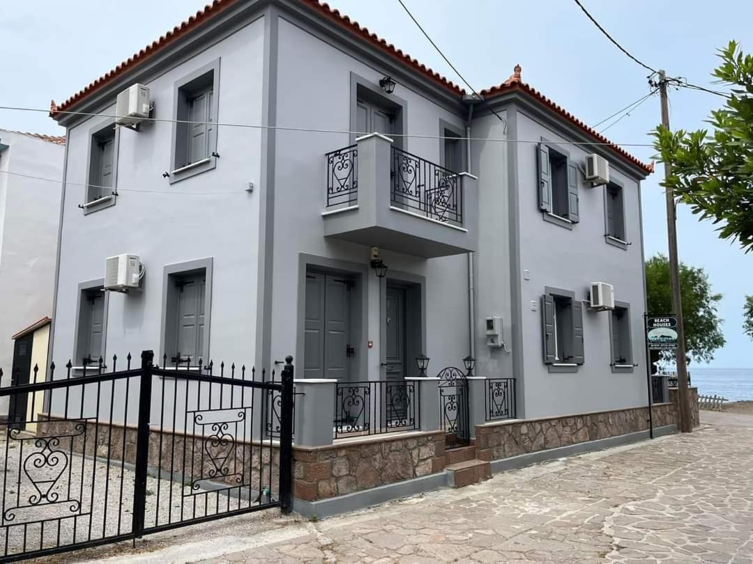 Coastline Villa เปตรา ภายนอก รูปภาพ