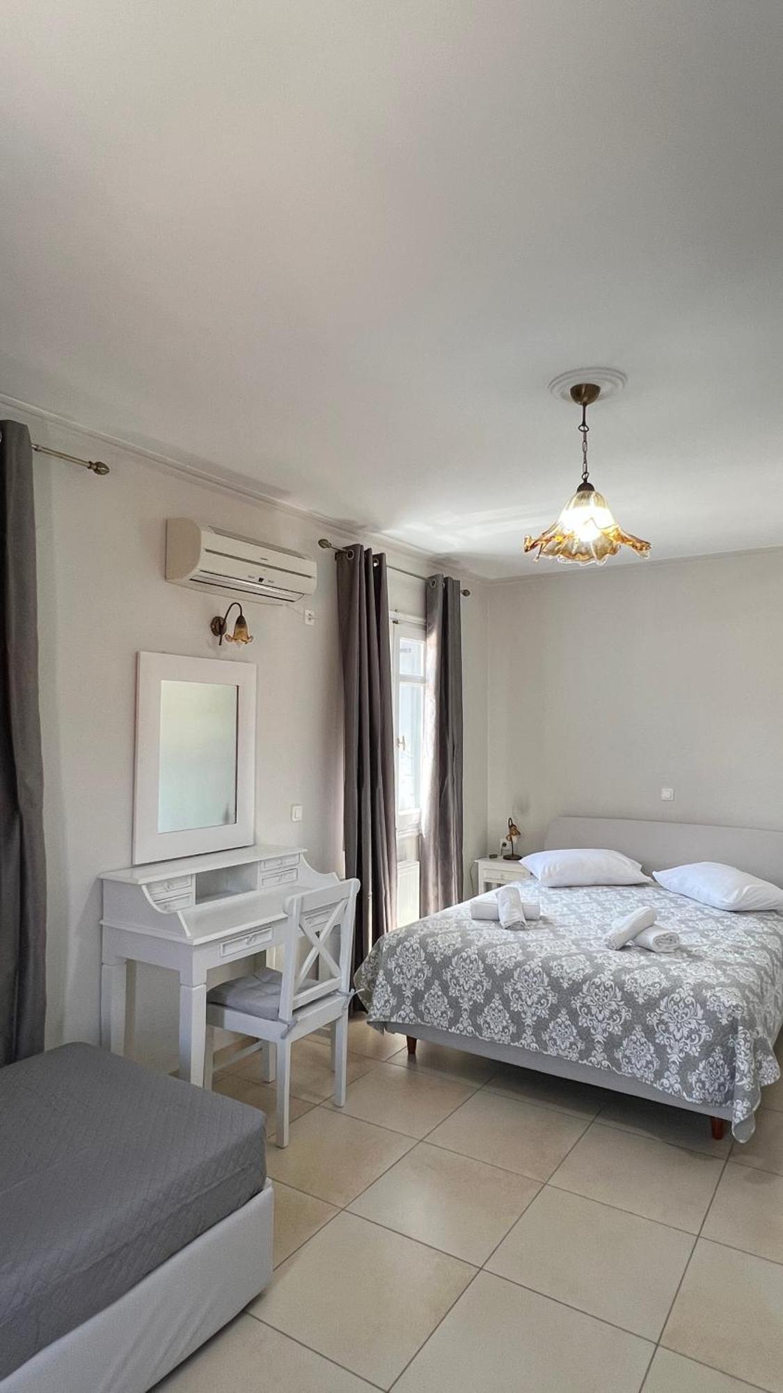 Coastline Villa เปตรา ภายนอก รูปภาพ